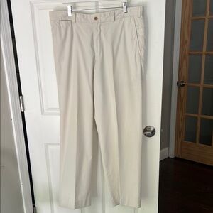 Bills Khakis 100% Cotton Cream color size 40